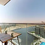 The Cove - Elegant One Bedroom